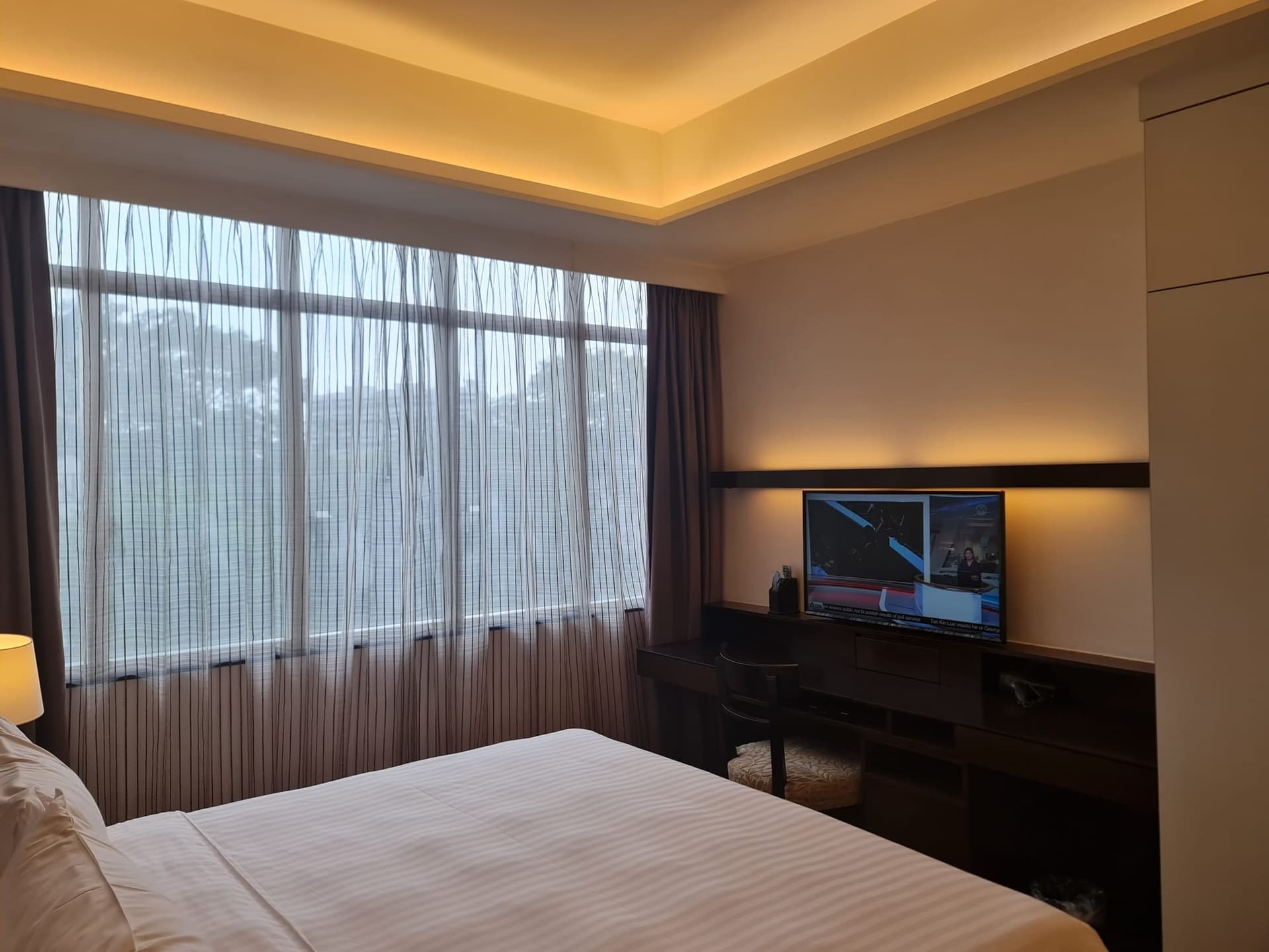 Ensuite at Orchard Scotts Residences in D10, Singapore - Photo 4