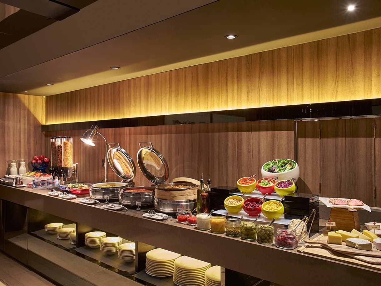 Pan Pacific Serviced Suites Beach Road in D07, Singapore - Photo 4
