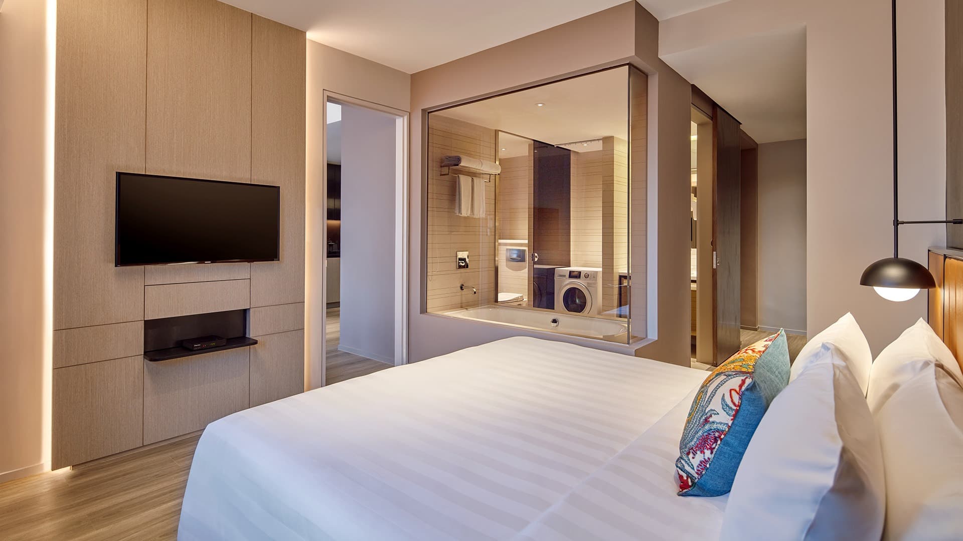 Ensuite at Pan Pacific Serviced Suites Orchard in D09, Singapore - Photo 4