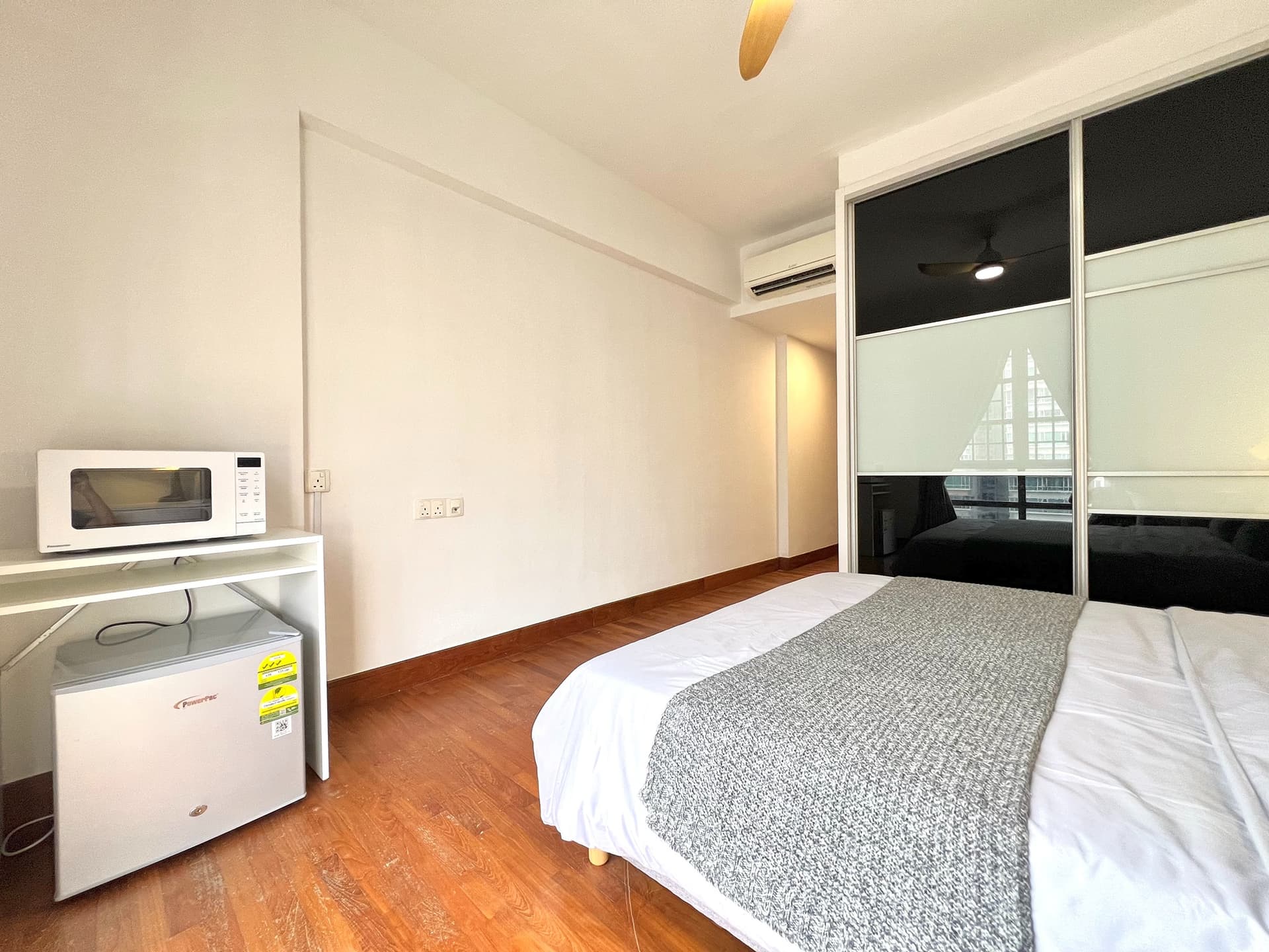 Ensuite at Parc Vista in D22, Singapore - Photo 3