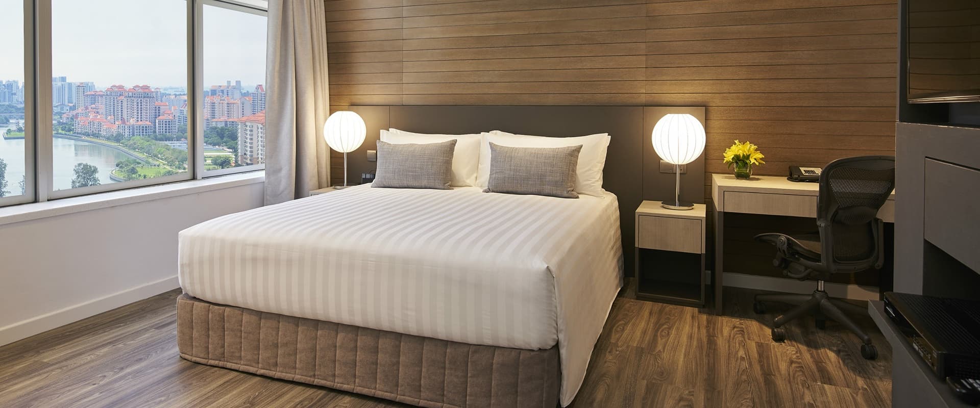 Ensuite at PARKROYAL Serviced Suites Singapore in D07, Singapore - Photo 2