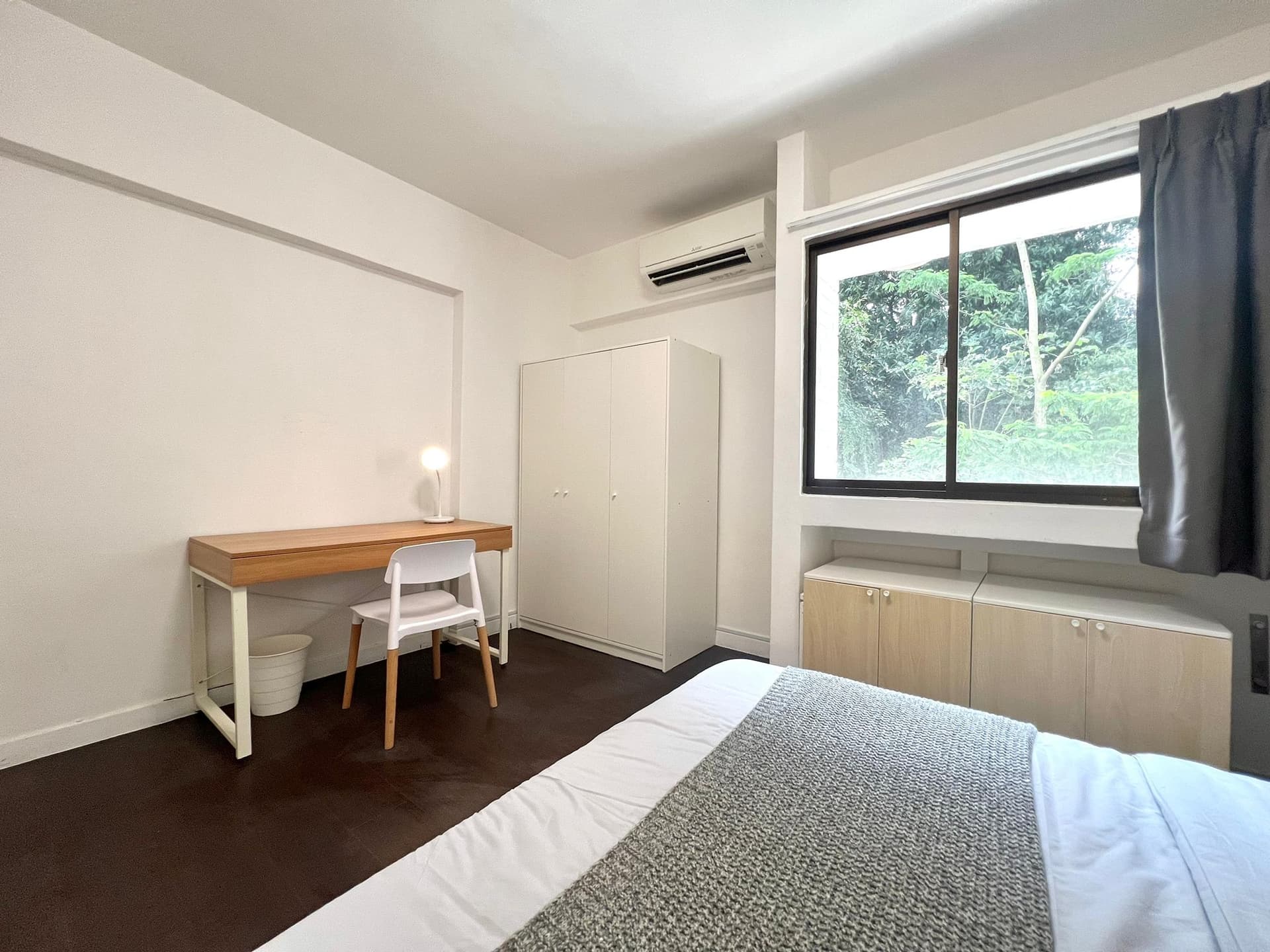 Ensuite at Pine Grove in D21, Singapore - Photo 3