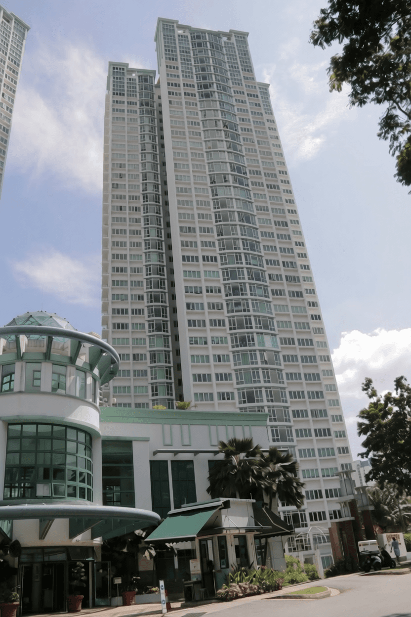 Queens in D03, Singapore - Photo 4