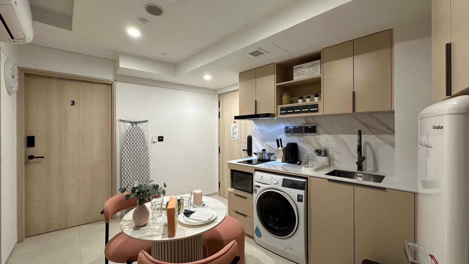 Common at SERENE LIVING in D10, Singapore - Photo 2