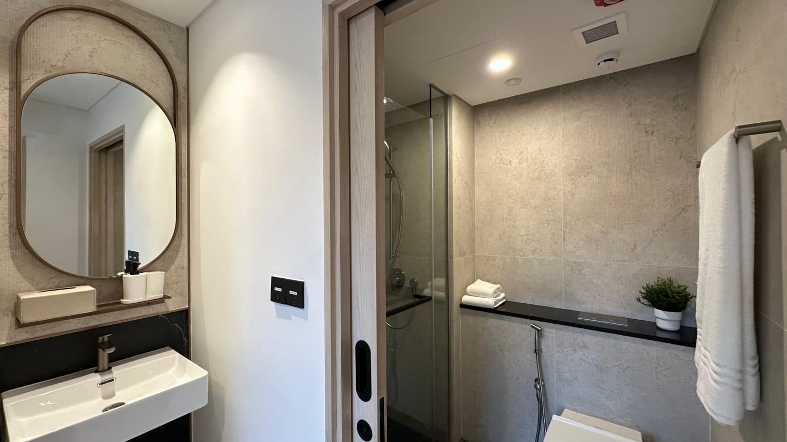 Ensuite at SERENE LIVING in D10, Singapore - Photo 4