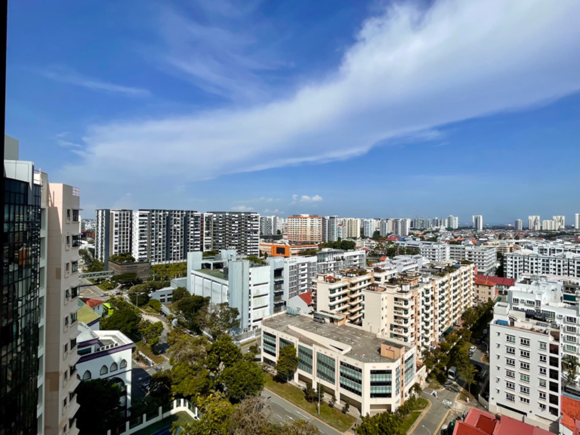 Ensuite at Simsville in D14, Singapore - Photo 4