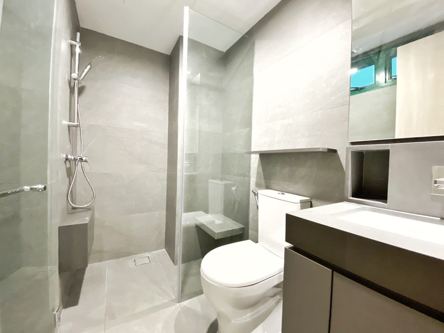 Ensuite at SOPHIA VIEW in D09, Singapore - Photo 2