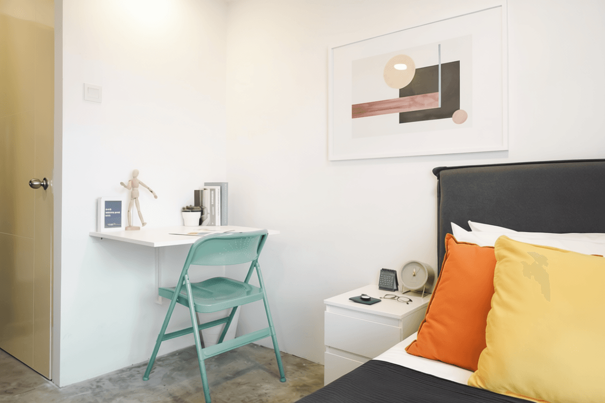 Studio at South Buona Vista Road in D05, Singapore - Photo 5