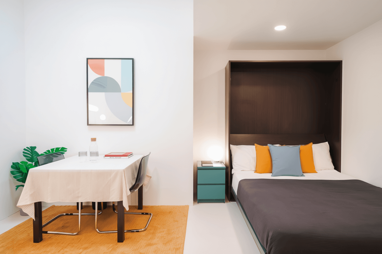 Studio at South Buona Vista Road in D05, Singapore