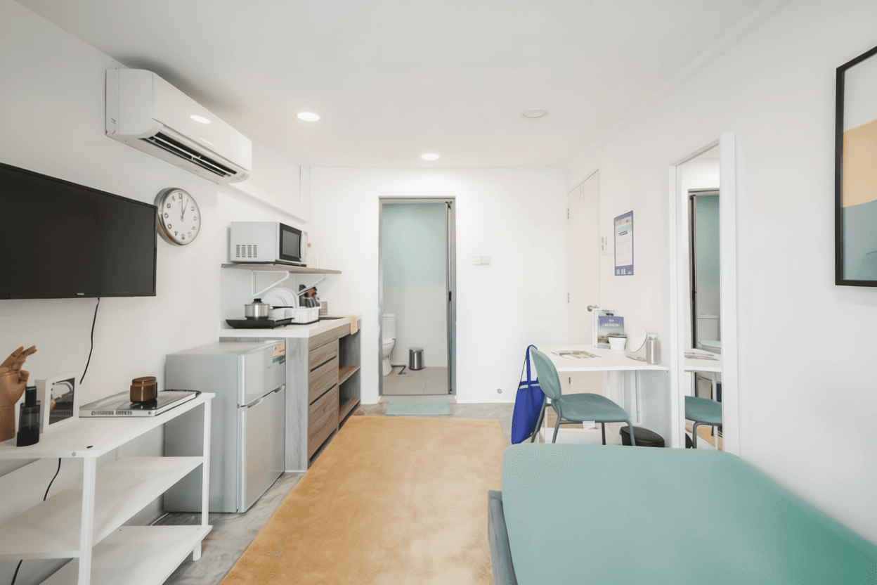 Studio at South Buona Vista Road in D05, Singapore - Photo 2