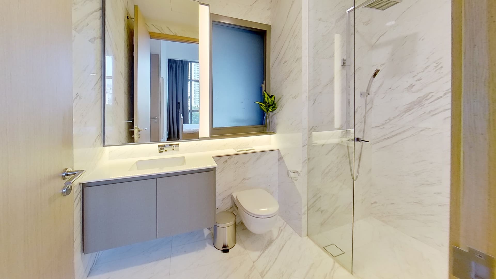 Ensuite at Sturdee Residences in D06, Singapore - Photo 2