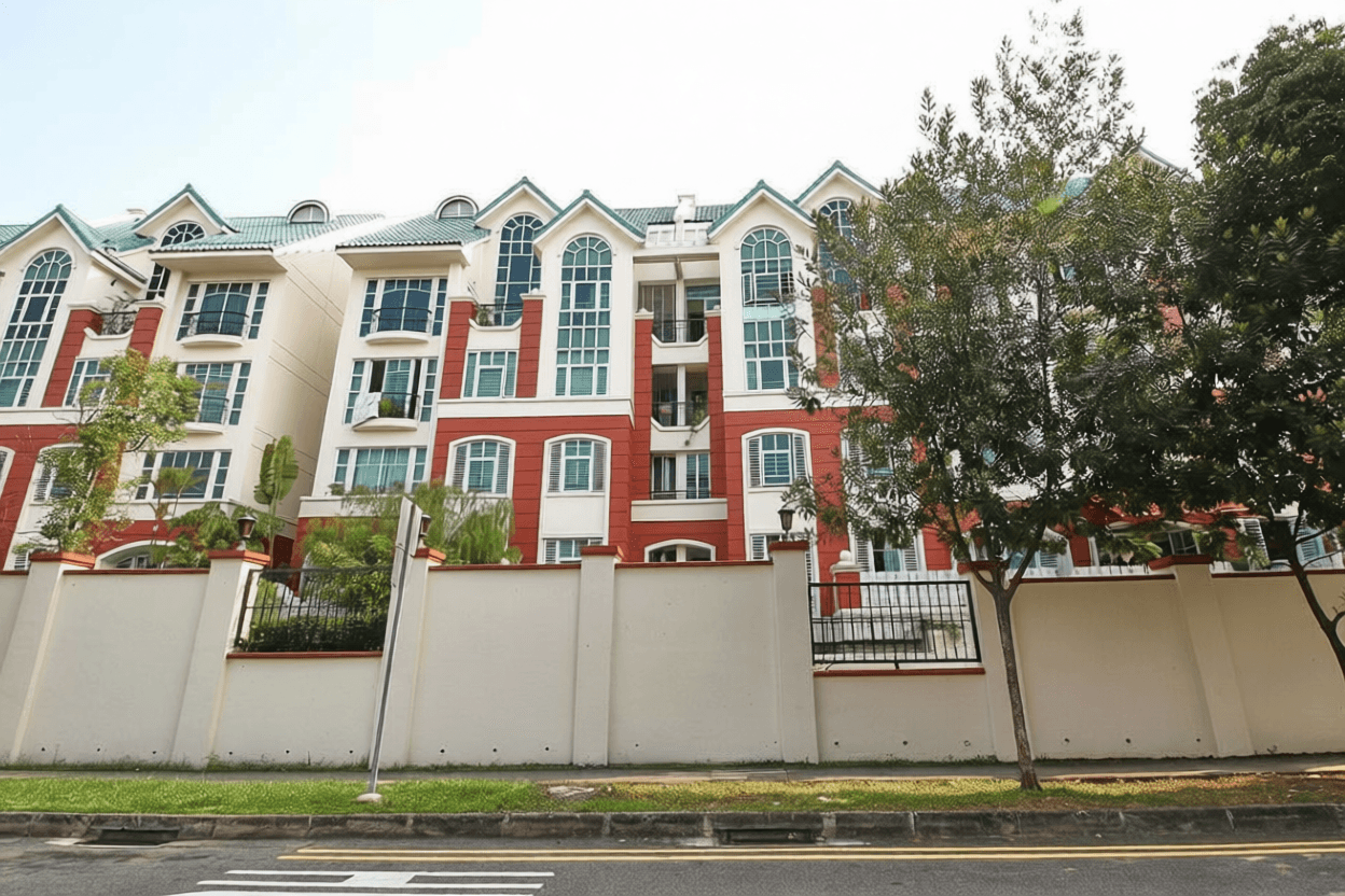 Sunrise Gardens in D28, Singapore - Photo 2