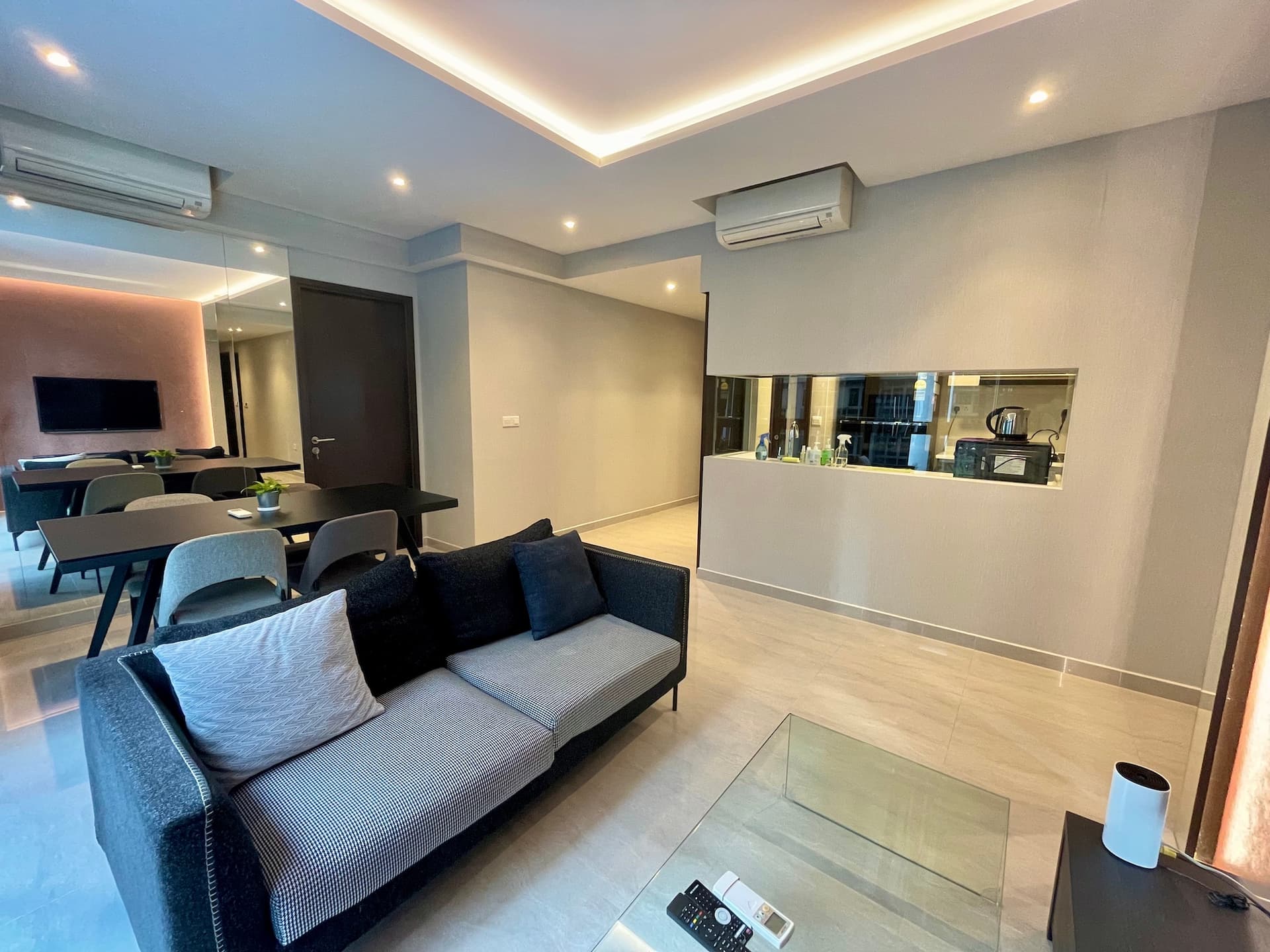SYMPHONY SUITES in D27, Singapore