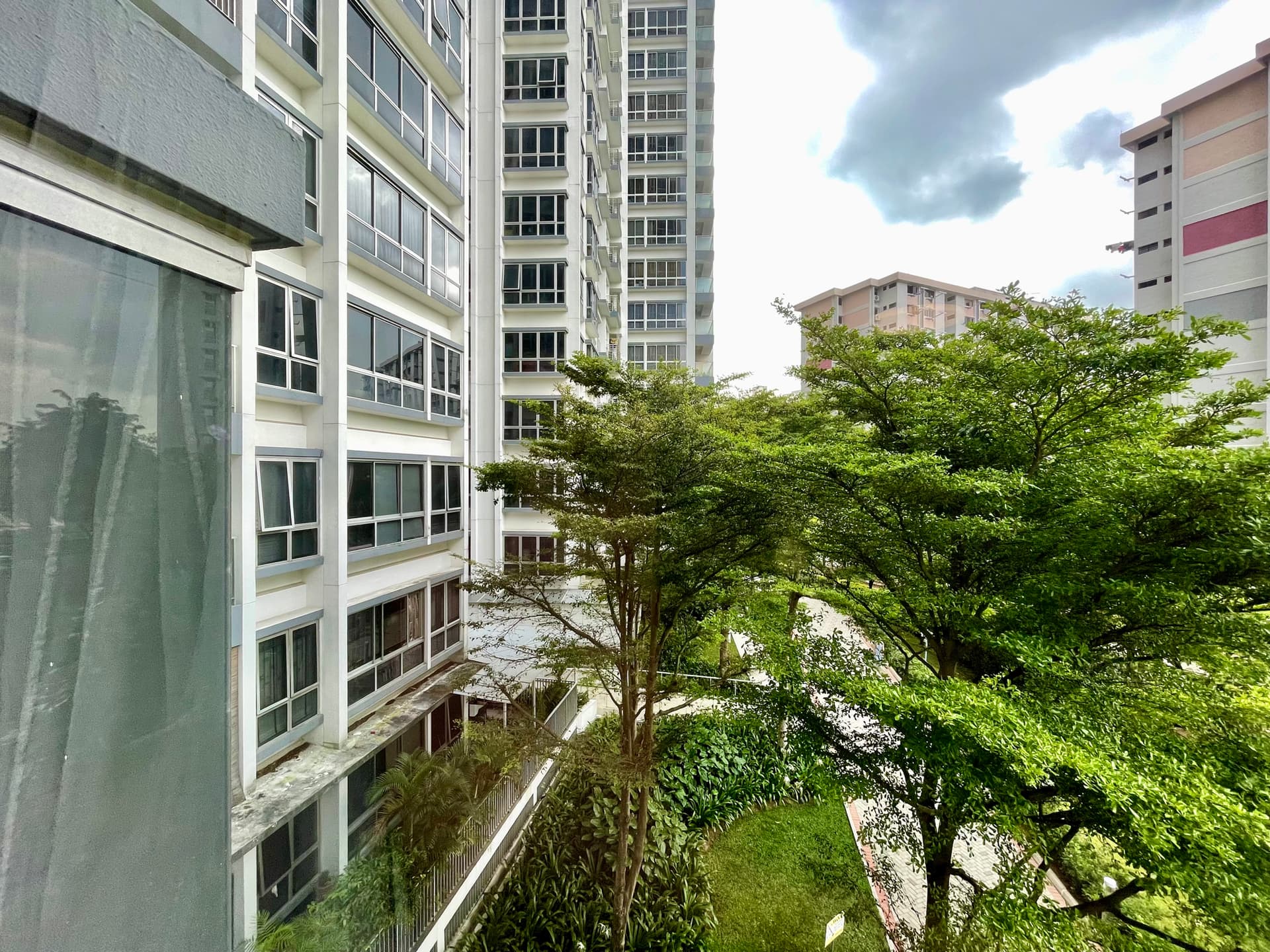 Ensuite at The Parc in D05, Singapore - Photo 4