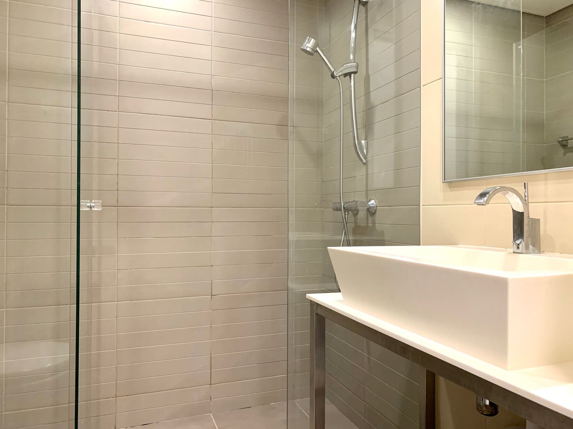 Ensuite at The Sail @ Marina Bay in D01, Singapore - Photo 5