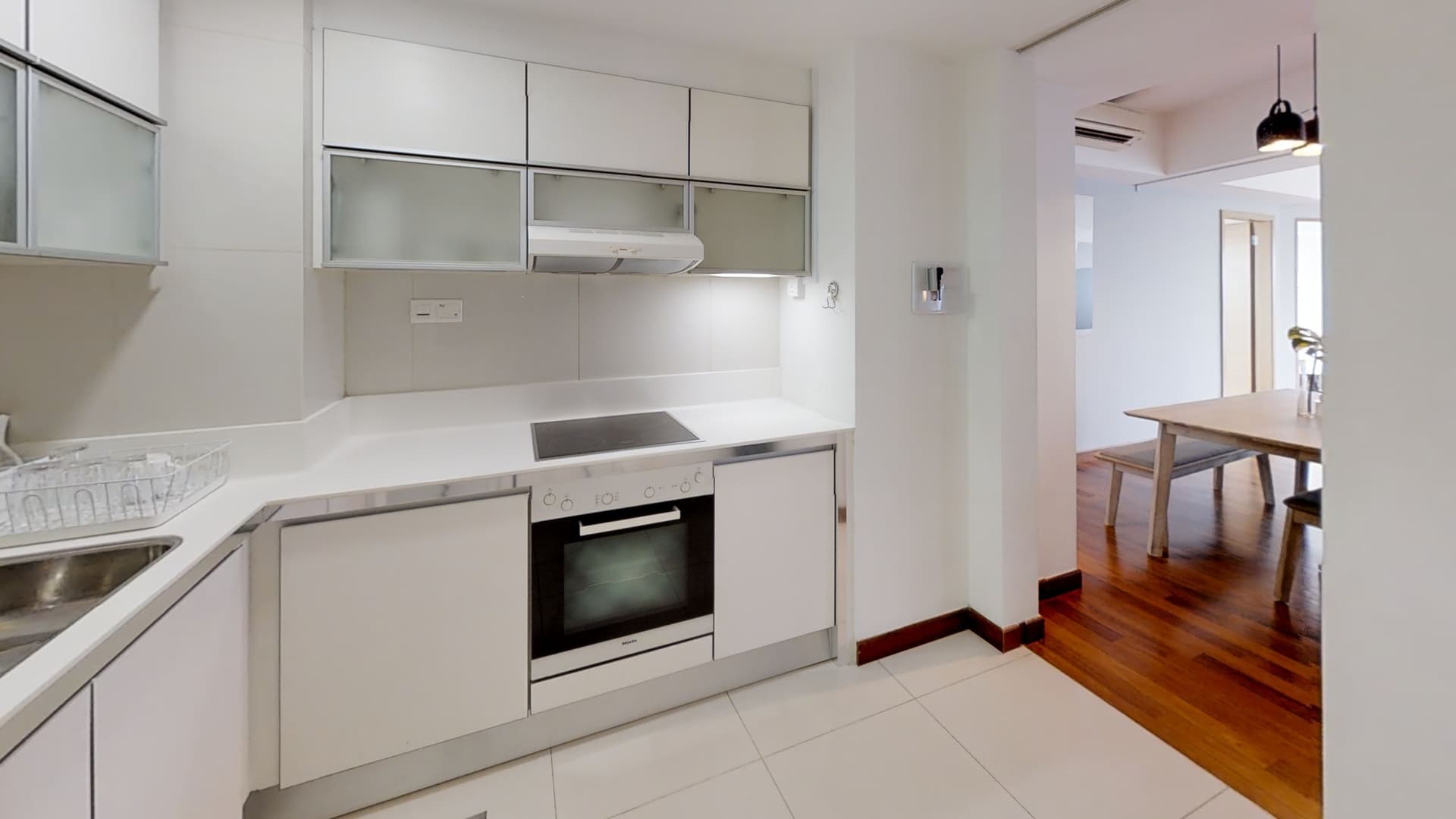 Ensuite at The Sail @ Marina Bay in D01, Singapore - Photo 4