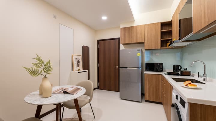 Ensuite at Weave Residences – East Coast in D15, Singapore - Photo 2