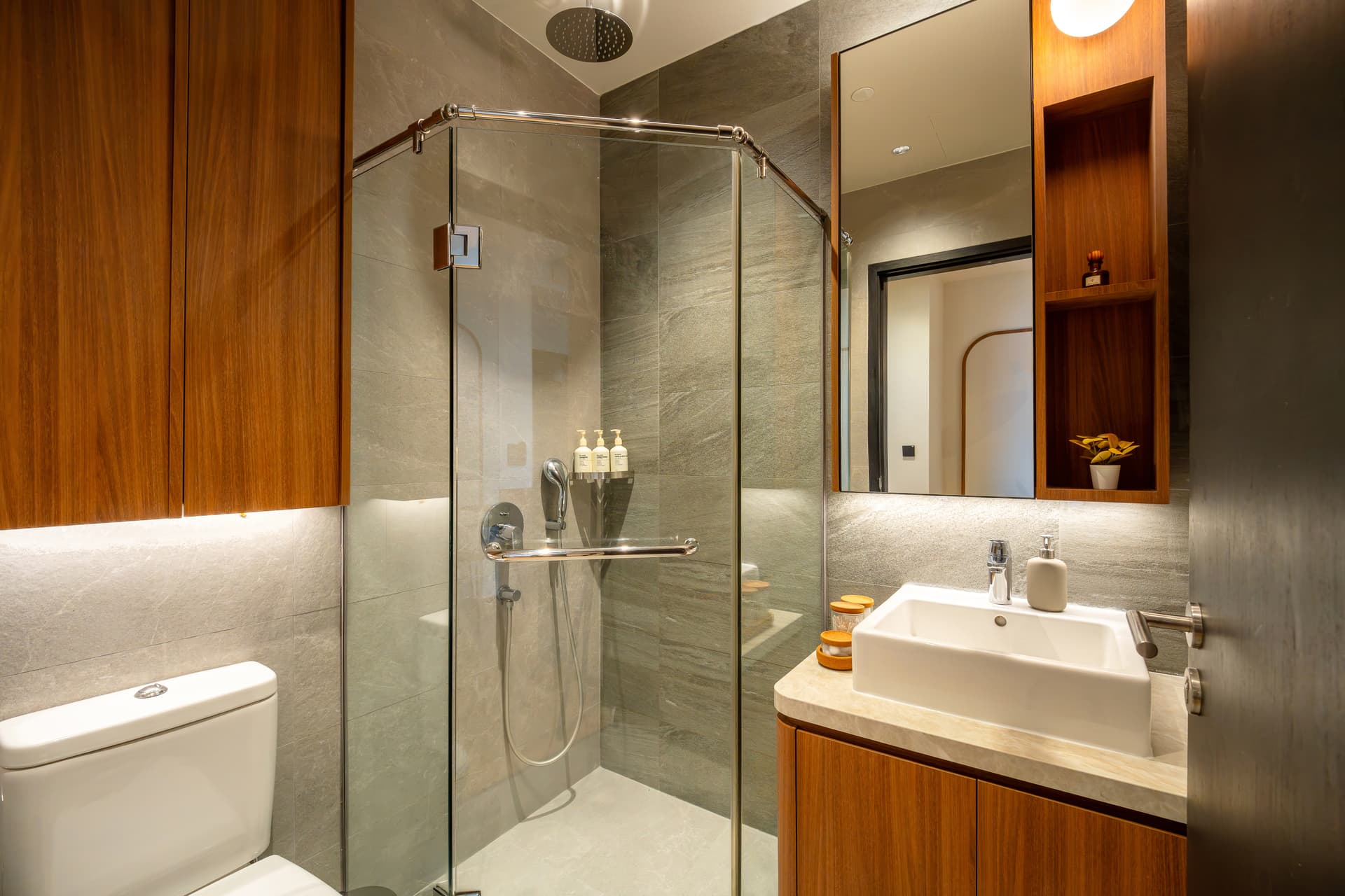 Ensuite at Weave Suites – Novena in D11, Singapore - Photo 3