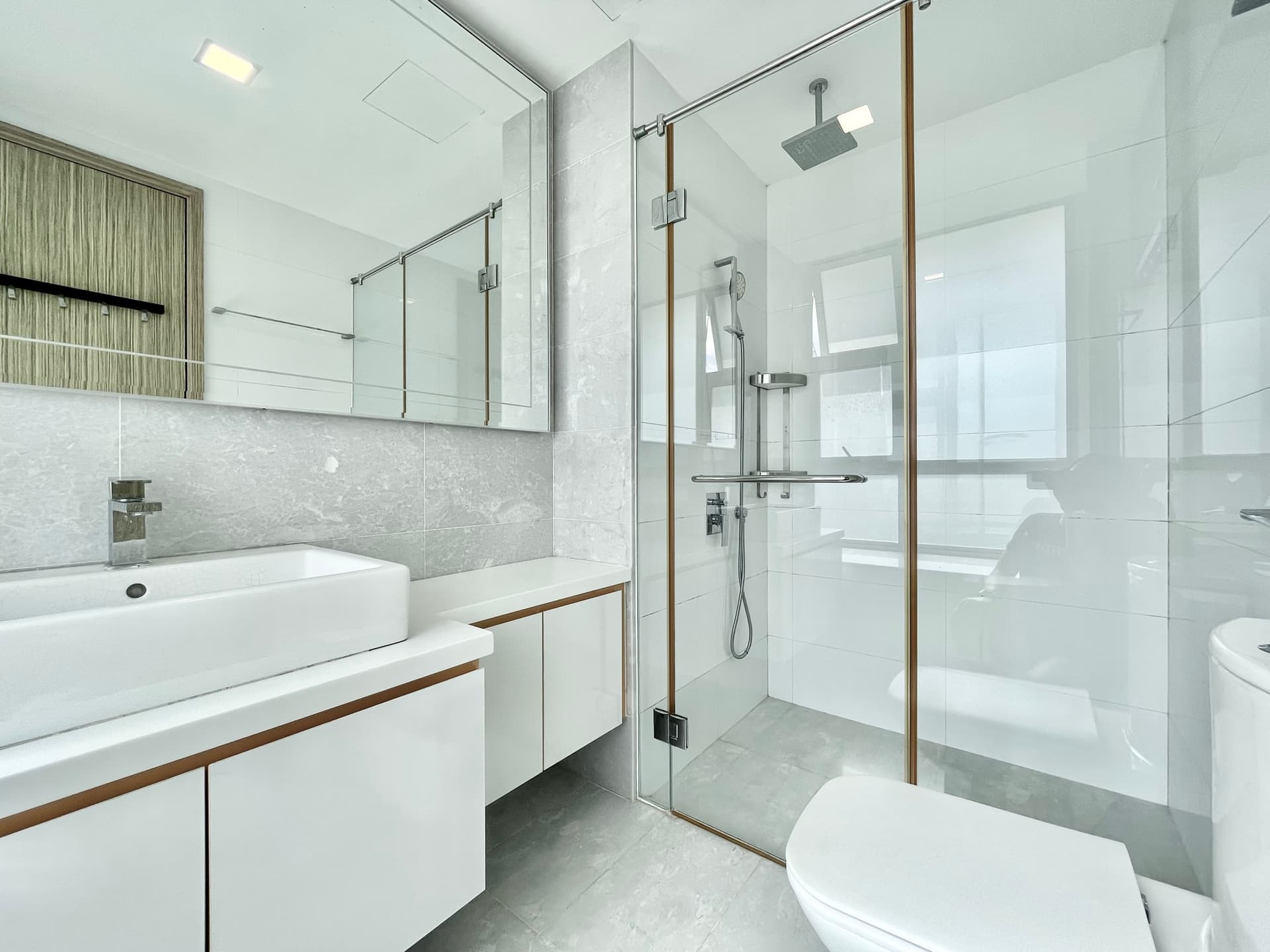 Master at Woodsville Condo - Photo 5